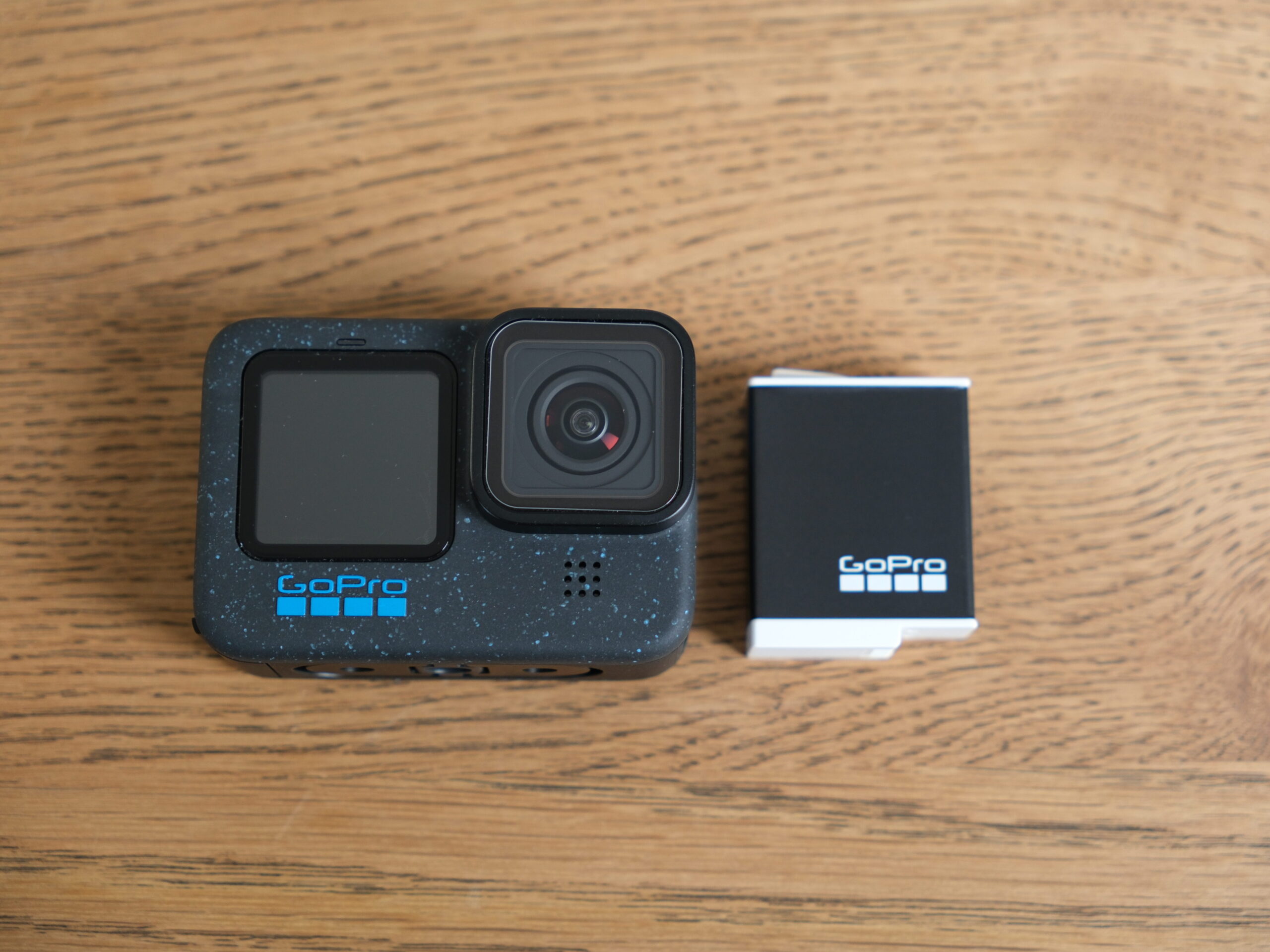 GoPro12とEnduroリチャージャブルバッテリー