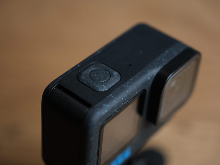 【GoPro12の使い方】GoPro12の設定方法を初心者向けに詳しく解説！あると便利なアクセサリーもご紹介！
